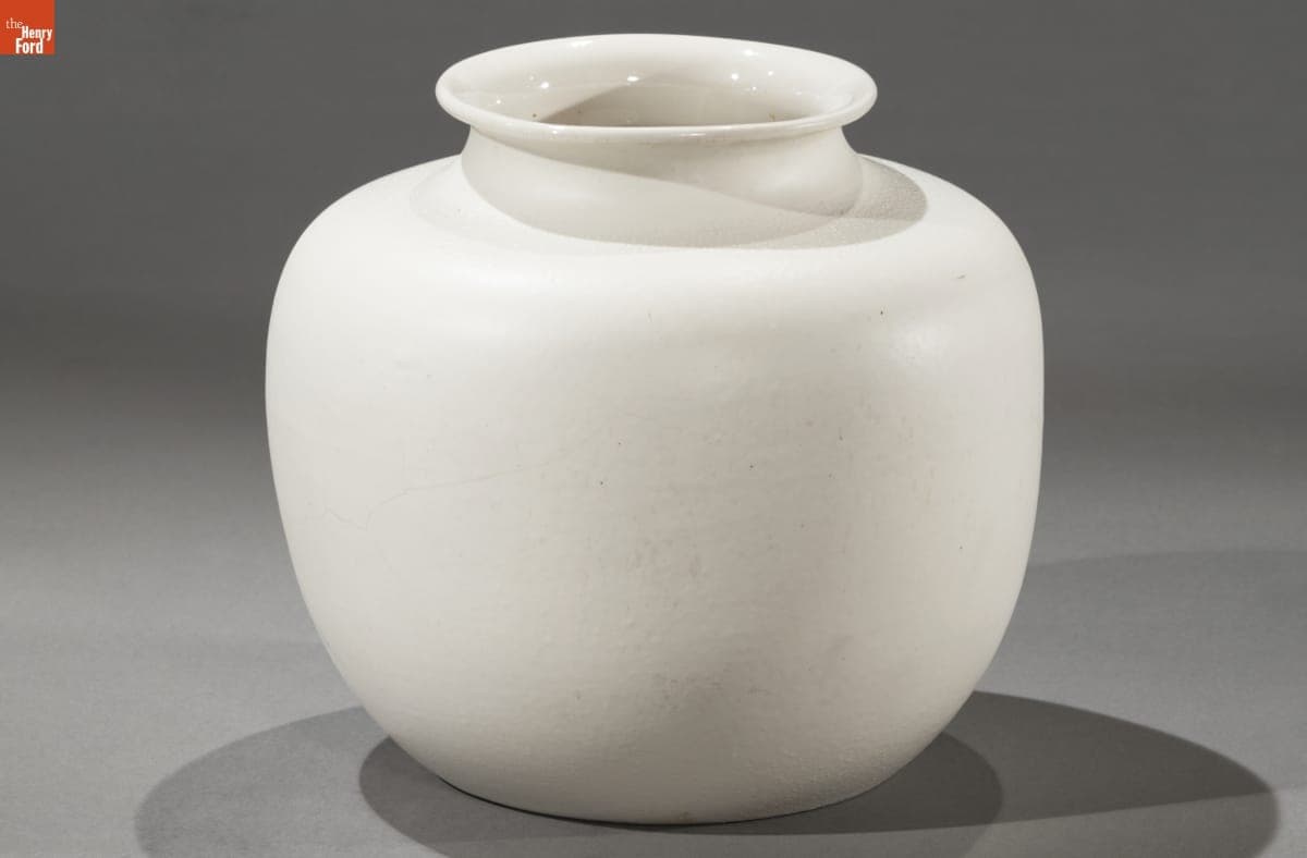 Vase, 1942