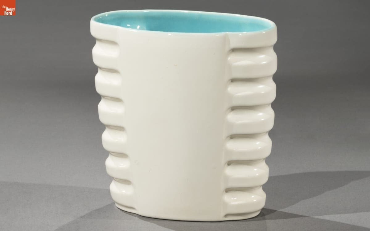 Vase, 1937-1942