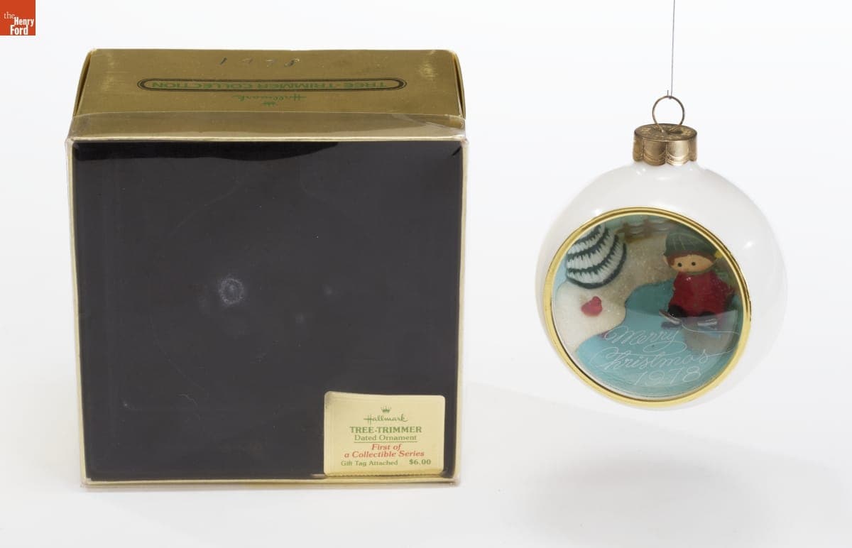 Hallmark "Panorama Ball" Christmas Ornament, 1978