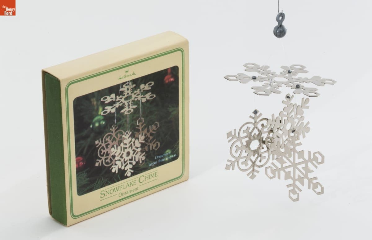 Hallmark "Holiday Chimes: Snowflake Chime" Christmas Ornament, 1980