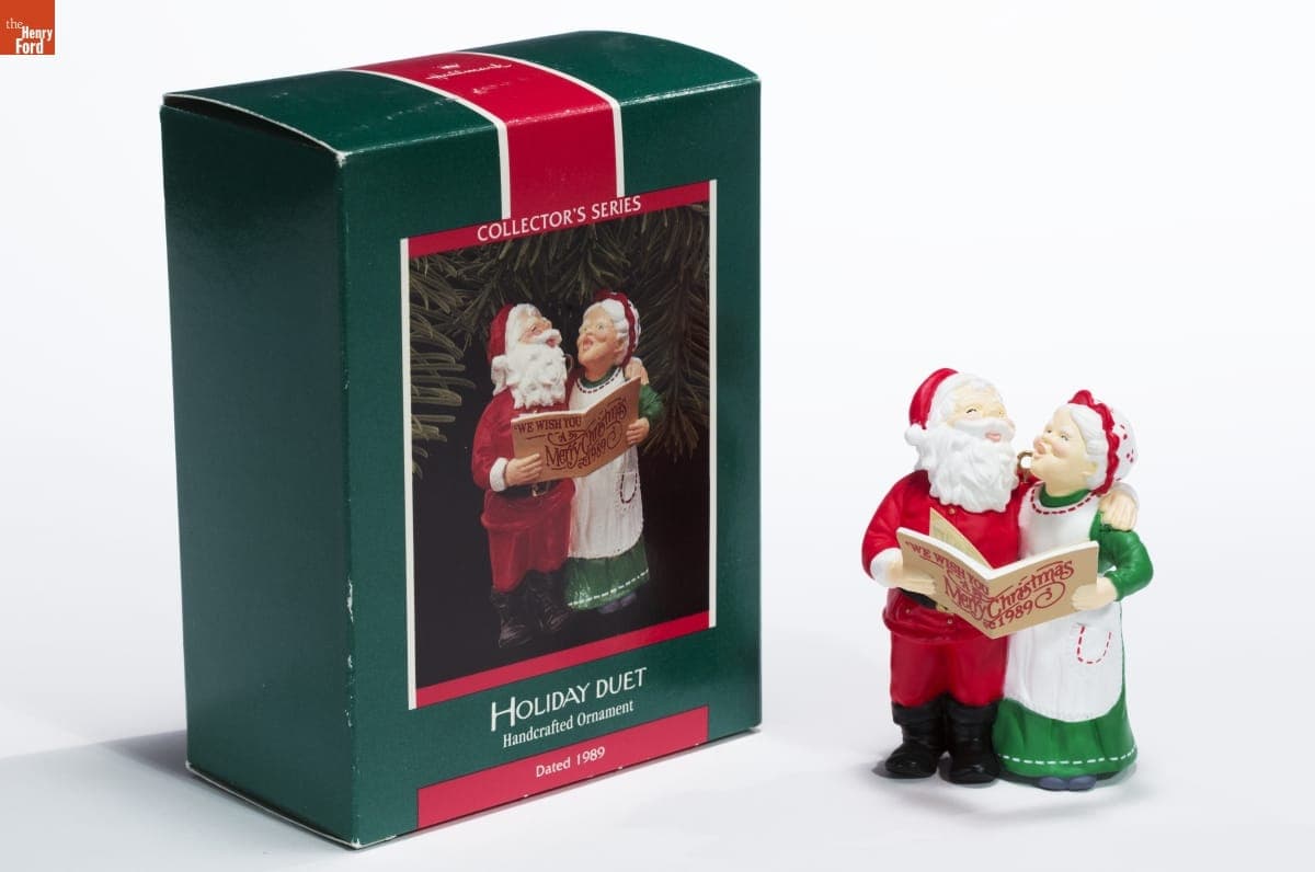 Hallmark "Mr. and Mrs. Claus Series: Holiday Duet" Christmas Ornament, 1989