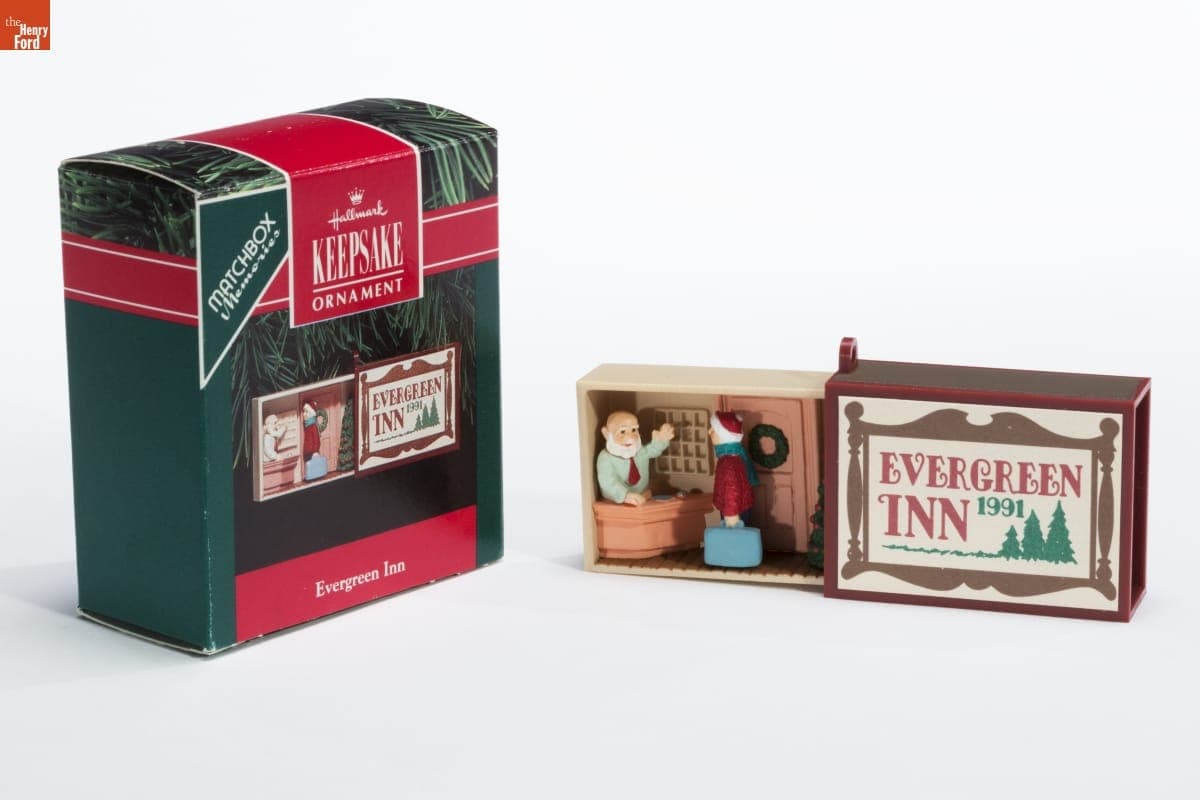 Hallmark "Evergreen Inn" Christmas Ornament, 1991