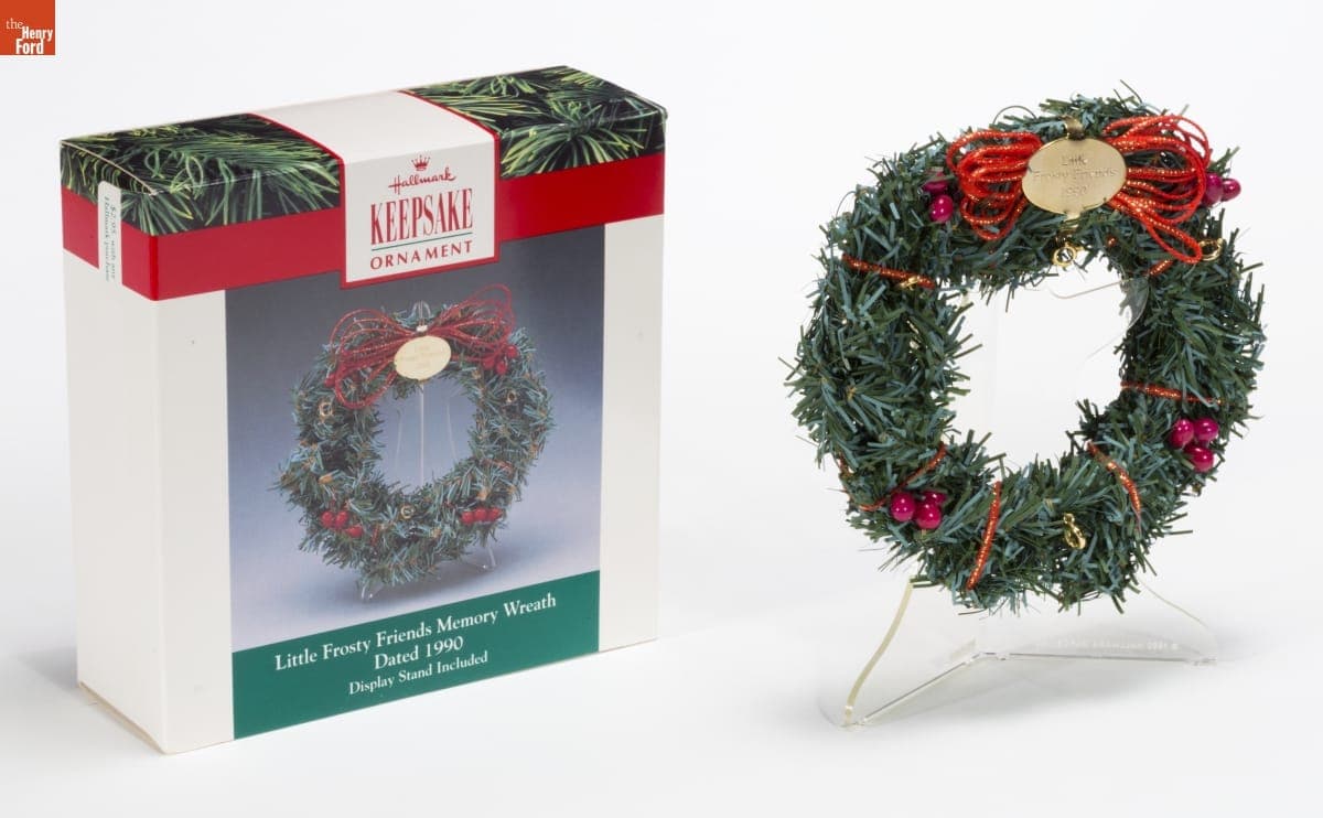 Hallmark "Little Frosty Friends: Memory Wreath" Christmas Ornament, 1990