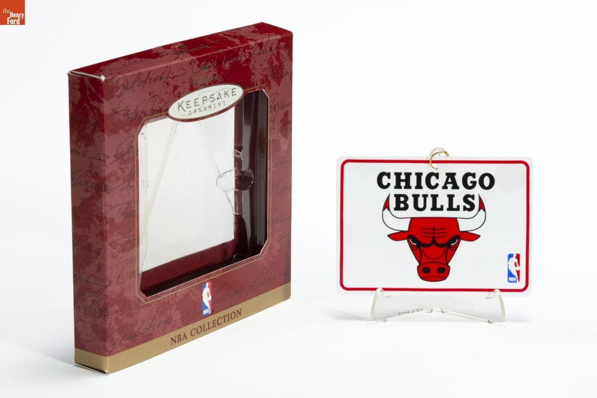 Hallmark "NBA Collection: Chicago Bulls" Christmas Ornament, 1997