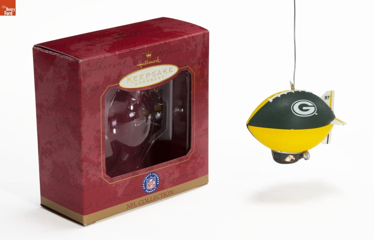 Hallmark "NFL Collection: Green Bay Packers" Christmas Ornament, 1997