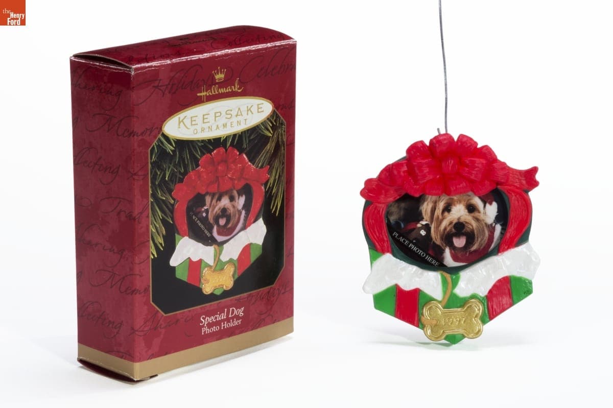 Hallmark "Special Dog" Christmas Ornament, 1997