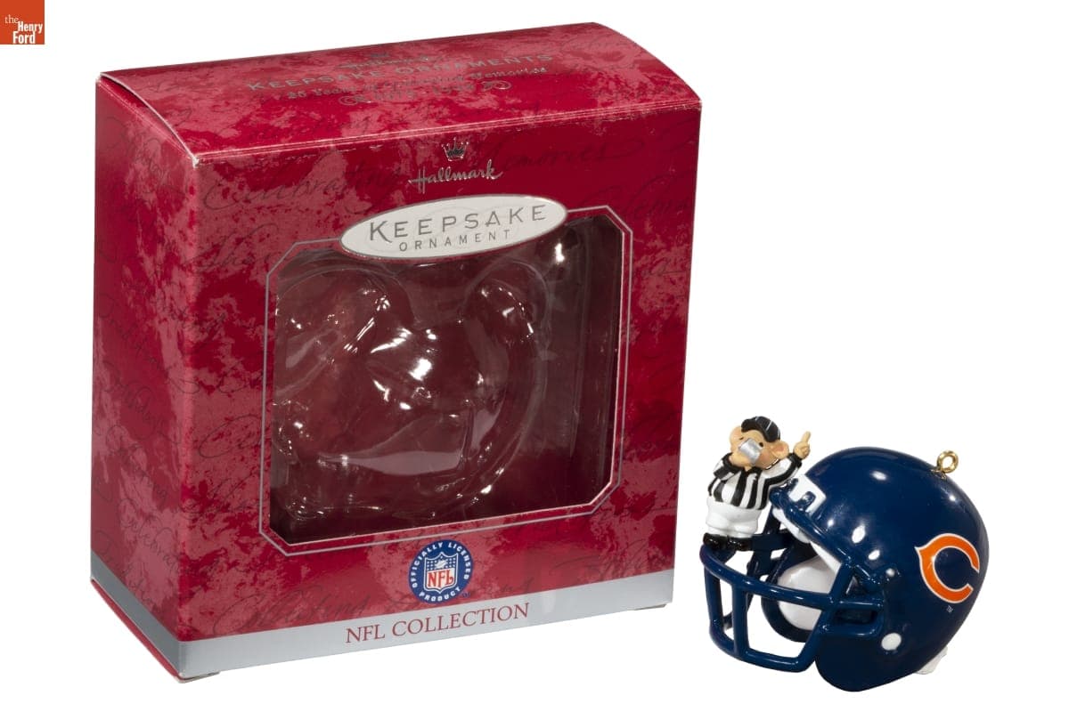 Hallmark "NFL Collection: Chicago Bears" Christmas Ornament, 1998