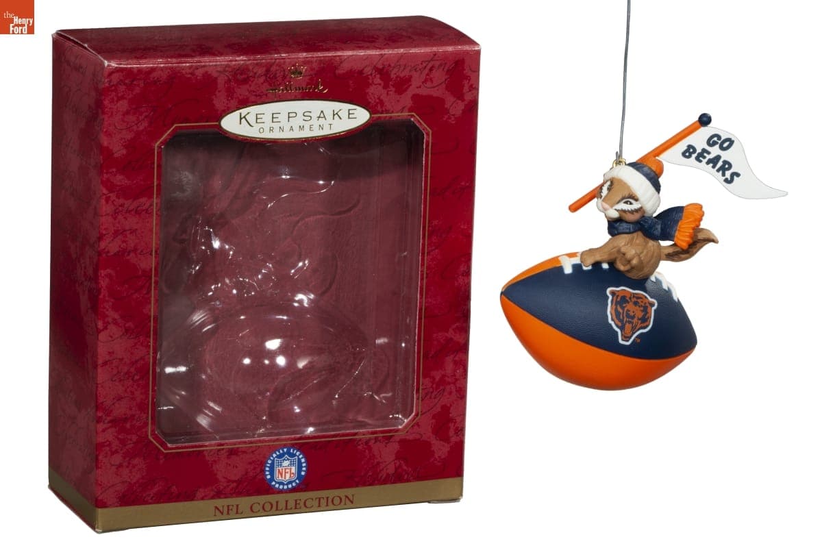 Hallmark "NFL Collection: Chicago Bears" Christmas Ornament, 1999