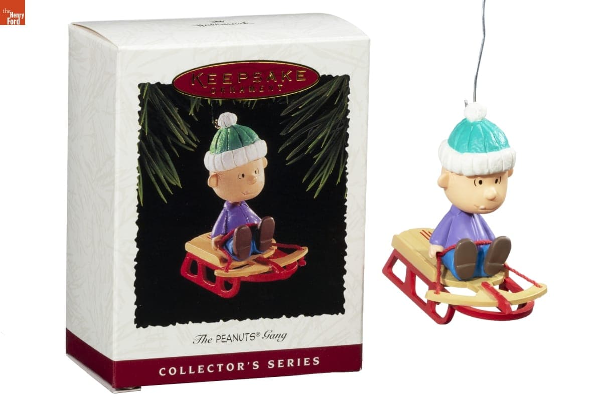 Hallmark "The PEANUTS Gang Series: Linus" Christmas Ornament, 1995