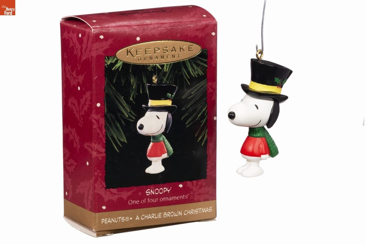 Hallmark "Peanuts, A Charlie Brown Christmas: Snoopy" Christmas Ornament, 1995