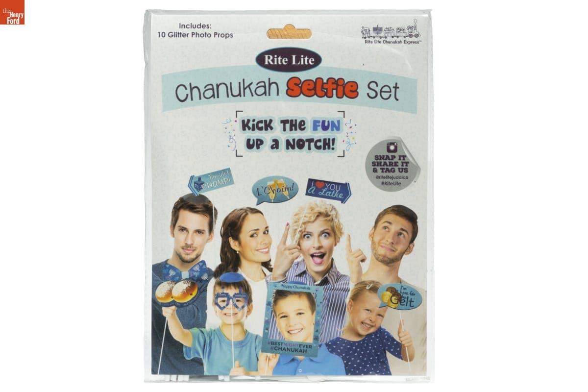 Hanukkah Selfie Photo Props Set, 2018-2020