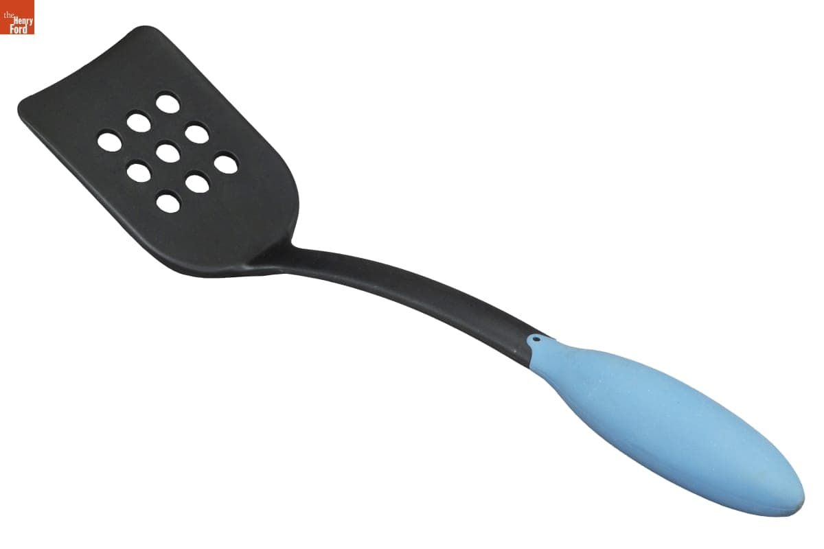 Slotted Turner, 1999