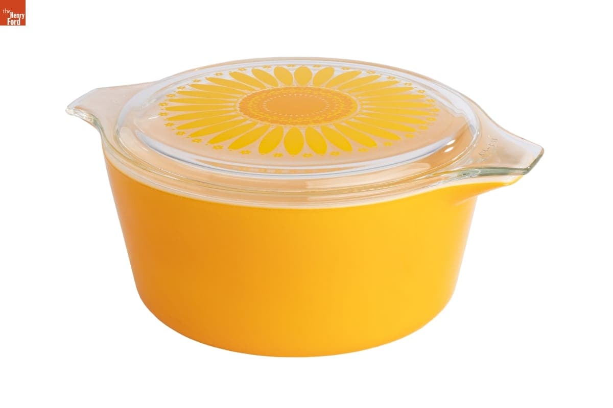 Pyrex Casserole Dish, 1968-1972