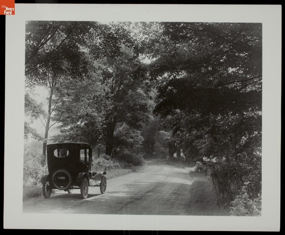 Drive Leading to Clara and Henry Ford's Residence, Fair Lane, Dearborn, Michigan, 1917