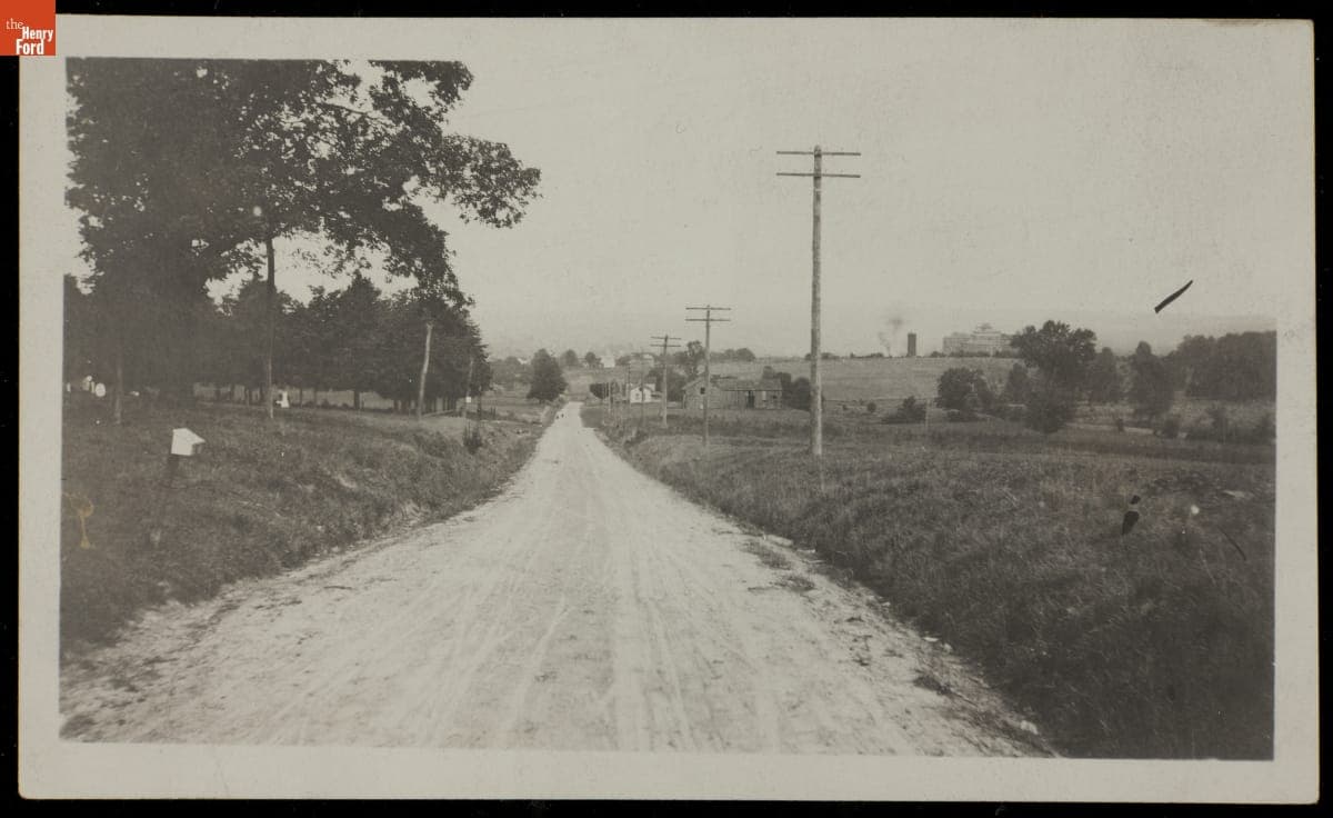 Rural Dirt Road, 1920-1940