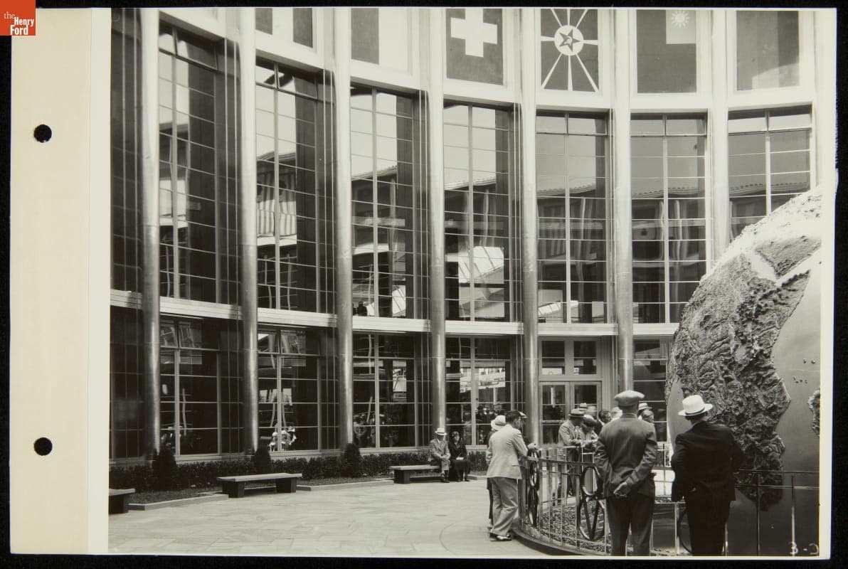 Court of the World and Globe, Ford Exhibition Building, Century of Progress International Exposition, Chicago, Illinois, 1934