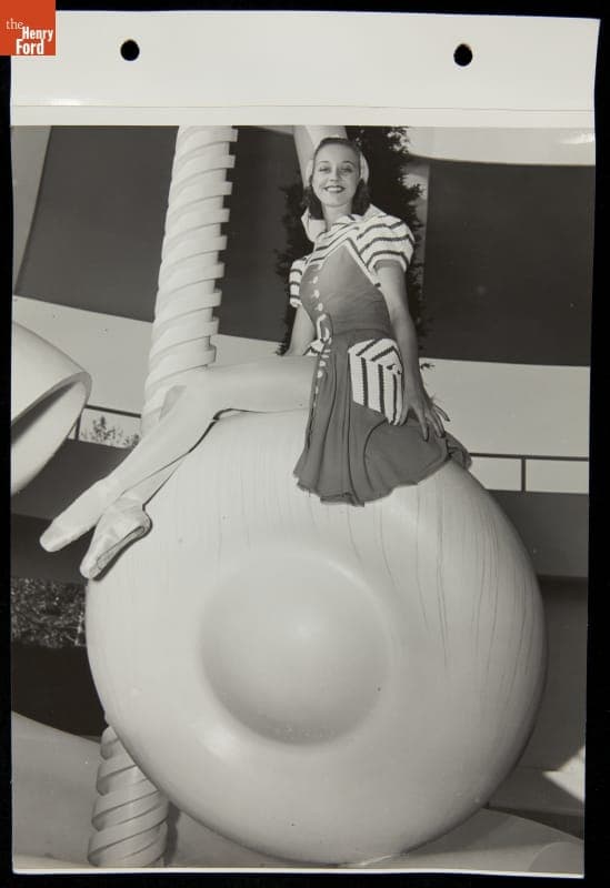 Ballet Dancer, Anne Wiman, Atop Chassis Fountain, Ford Exposition, New York World's Fair, 1940