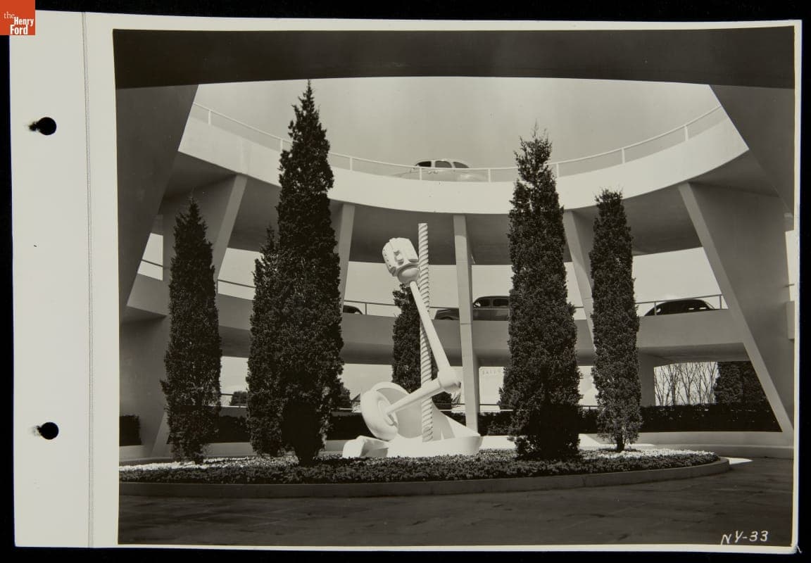 Chassis Fountain, Ford Exposition Garden Court, New York World's Fair, 1939