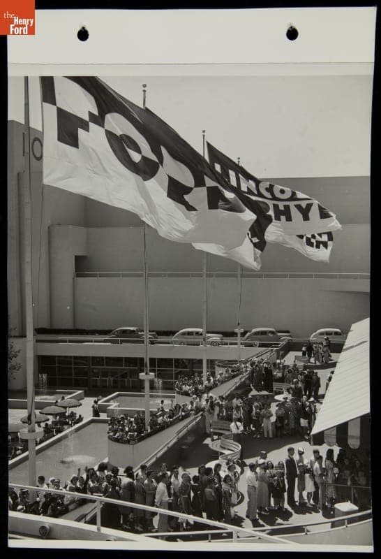 Visitor Lines for "Road of Tomorrow," Ford Exposition Garden Court, New York World's Fair, 1939
