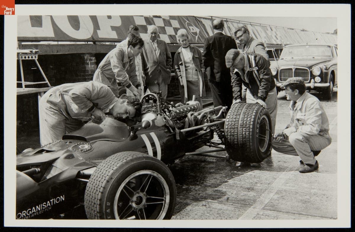 Bobby Unser Collection--Photographs--Racing--1968 Formula 1--Item33