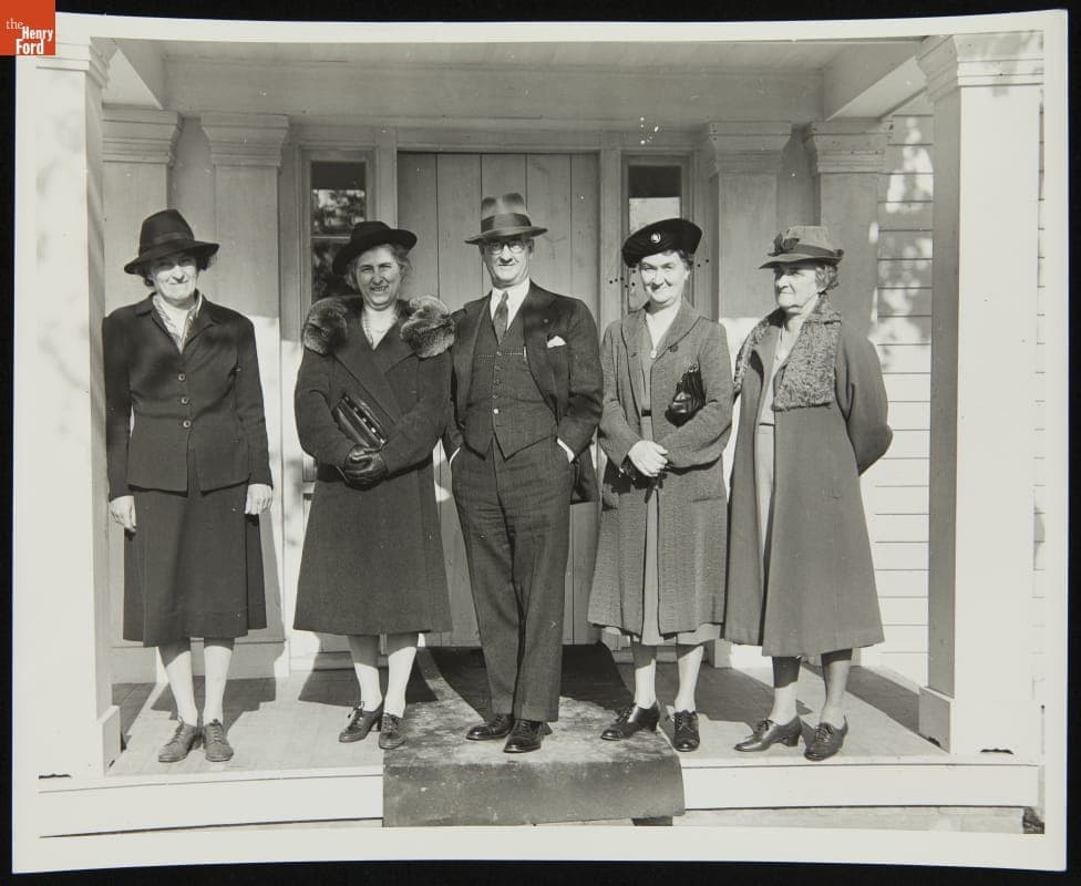 George Matthew Adams and his Sisters, Claribel, Jessie, Edith, and Bertha, October 24, 1940