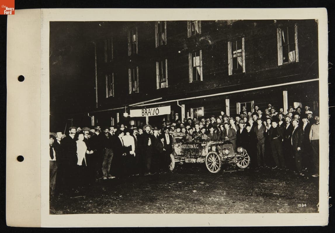 E-M-F, Flanders, Studebaker Photographs, ca. 1910-1914 -- Item 108