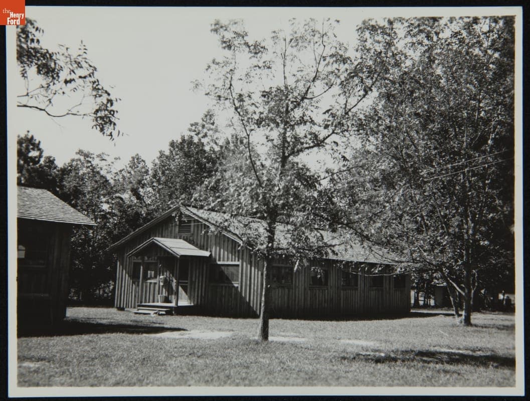 Building on Richmond Hill Plantation Grounds, circa 1940