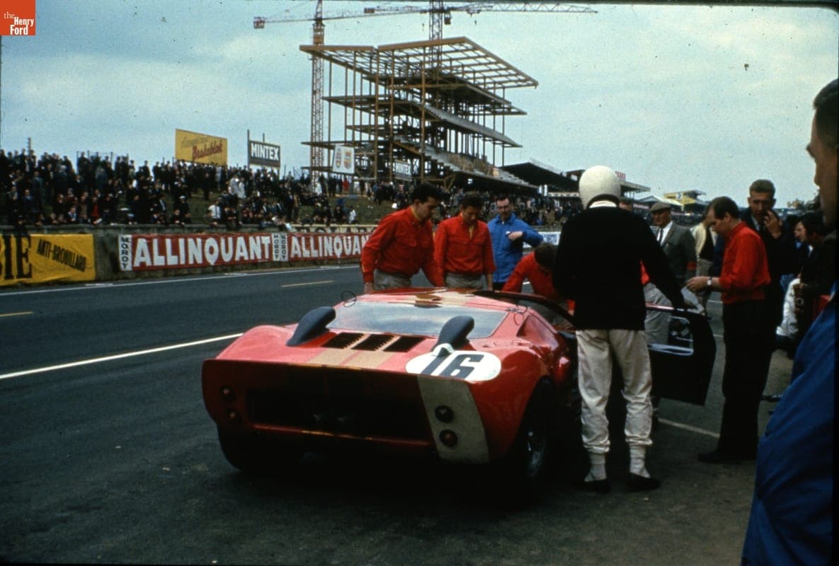 Ferrari 365 P2 Spyder Driven by Richard Attwood and David Piper at the 24 Heures du Mans (24 Hours of Le Mans) Race, June 1966
