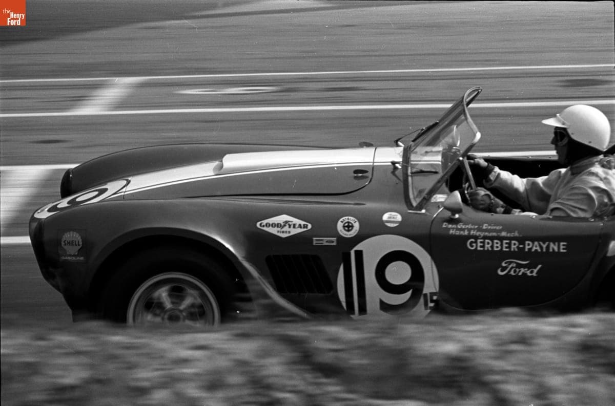 Player's 200 Race, Mosport Park, Canada, June 1964