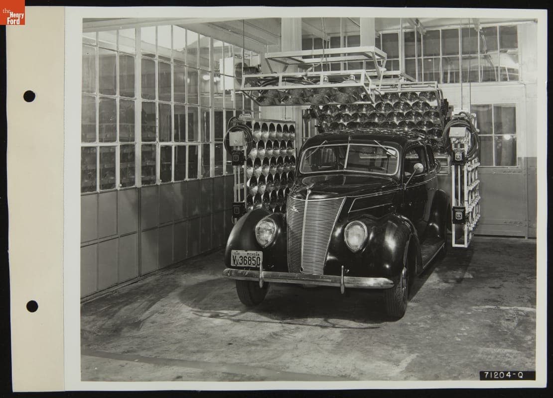 Service Garage, Robert W. Ford Dealership, Michigan Avenue, Dearborn, Michigan, December 1938