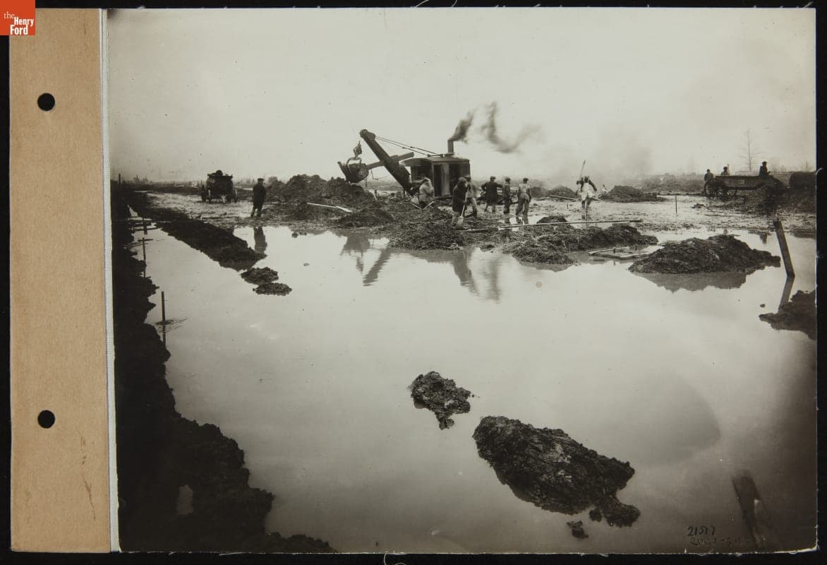Construction of the Ford Eagle Boat Assembly Plant, April 1918