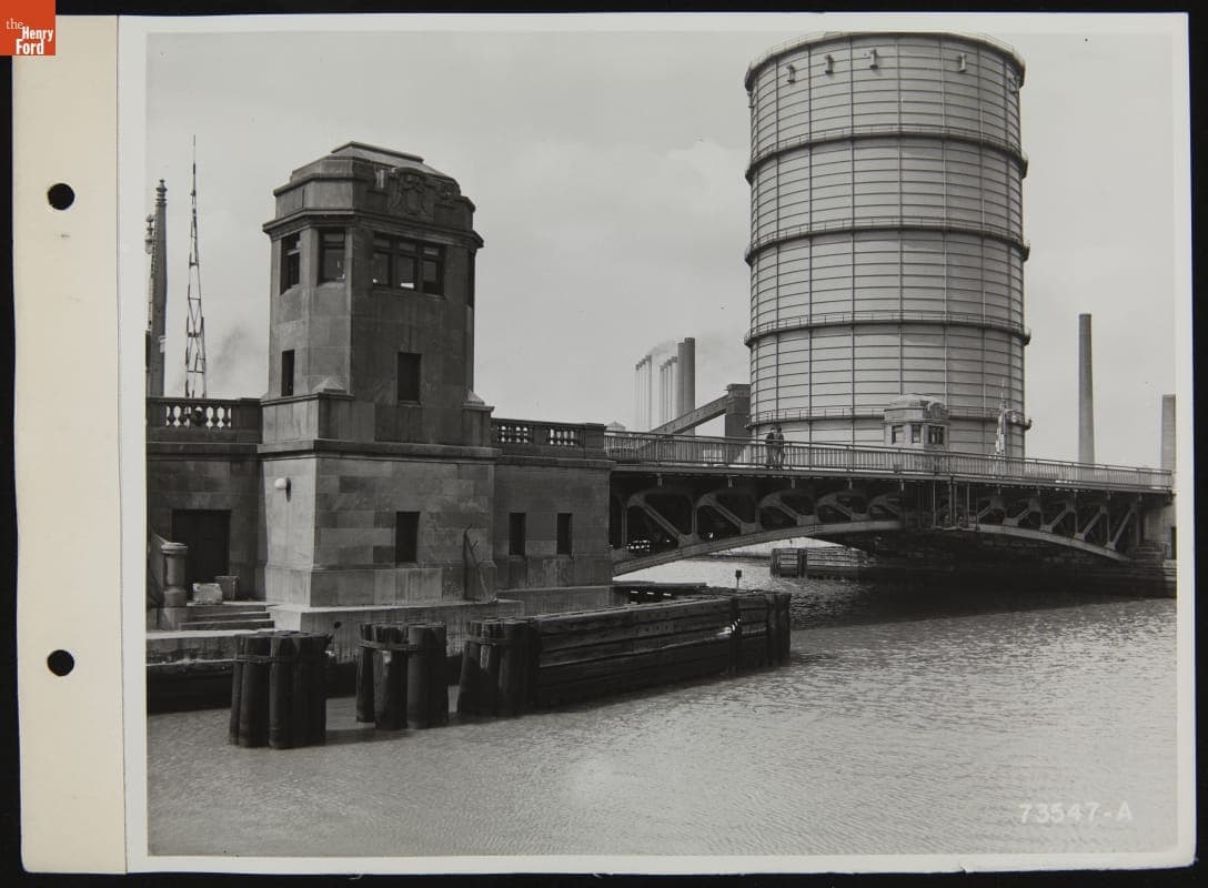 Dix Avenue Bridge Over the Rouge River, April 1940