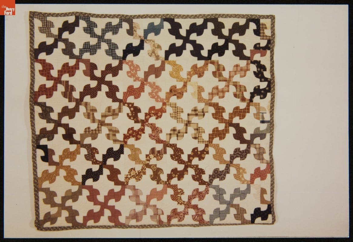 "Drunkard's Path" Patchwork Pattern Child's Quilt, Made by Susan McCord, 1990-1999