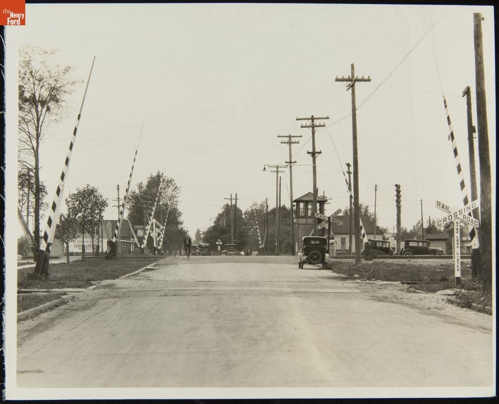 Railroad Crossing, Detroit, Toledo, and Ironton Railroad, October 1925
