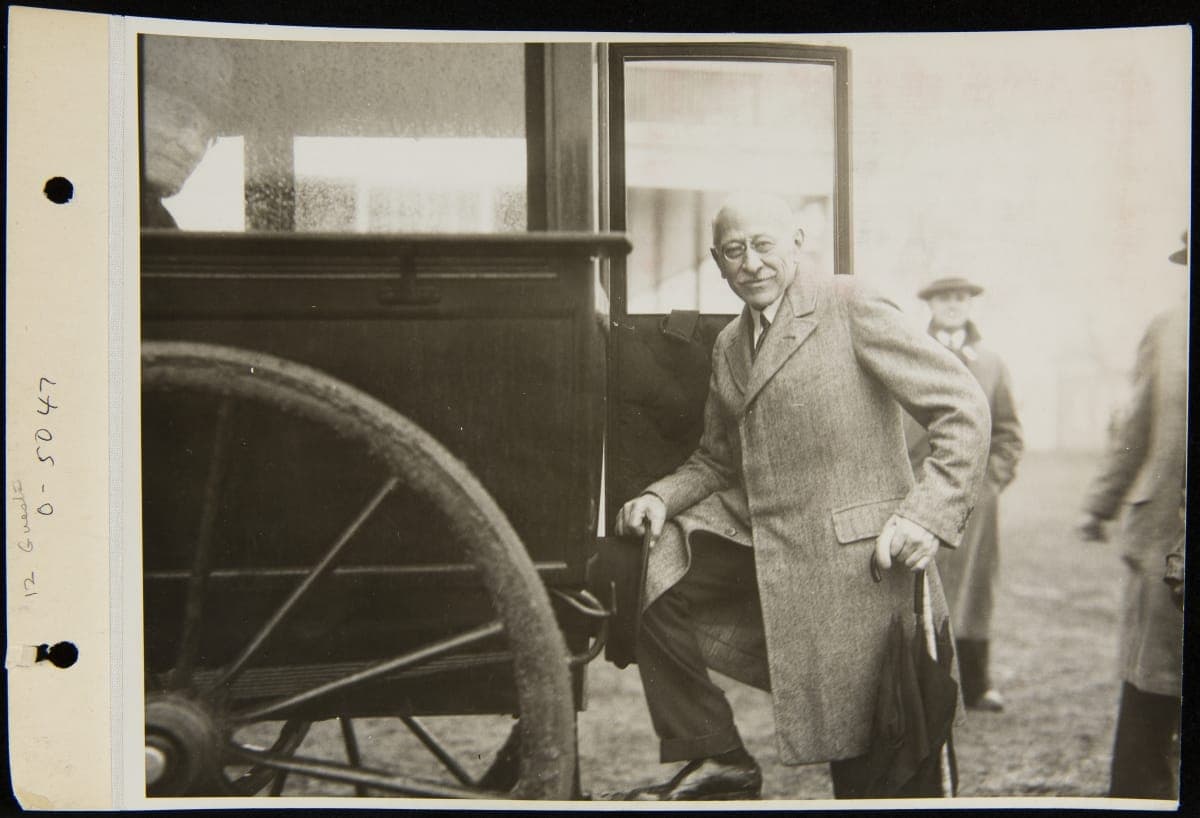 Julius Rosenwald Boards a Carriage in Greenfield Village, October 21, 1929