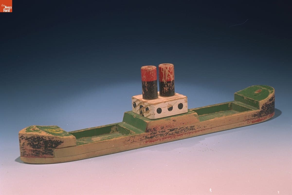 Toy Freighter, 1935-1945