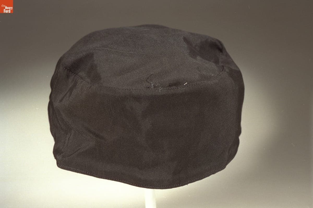 Skullcap, 1850-1910