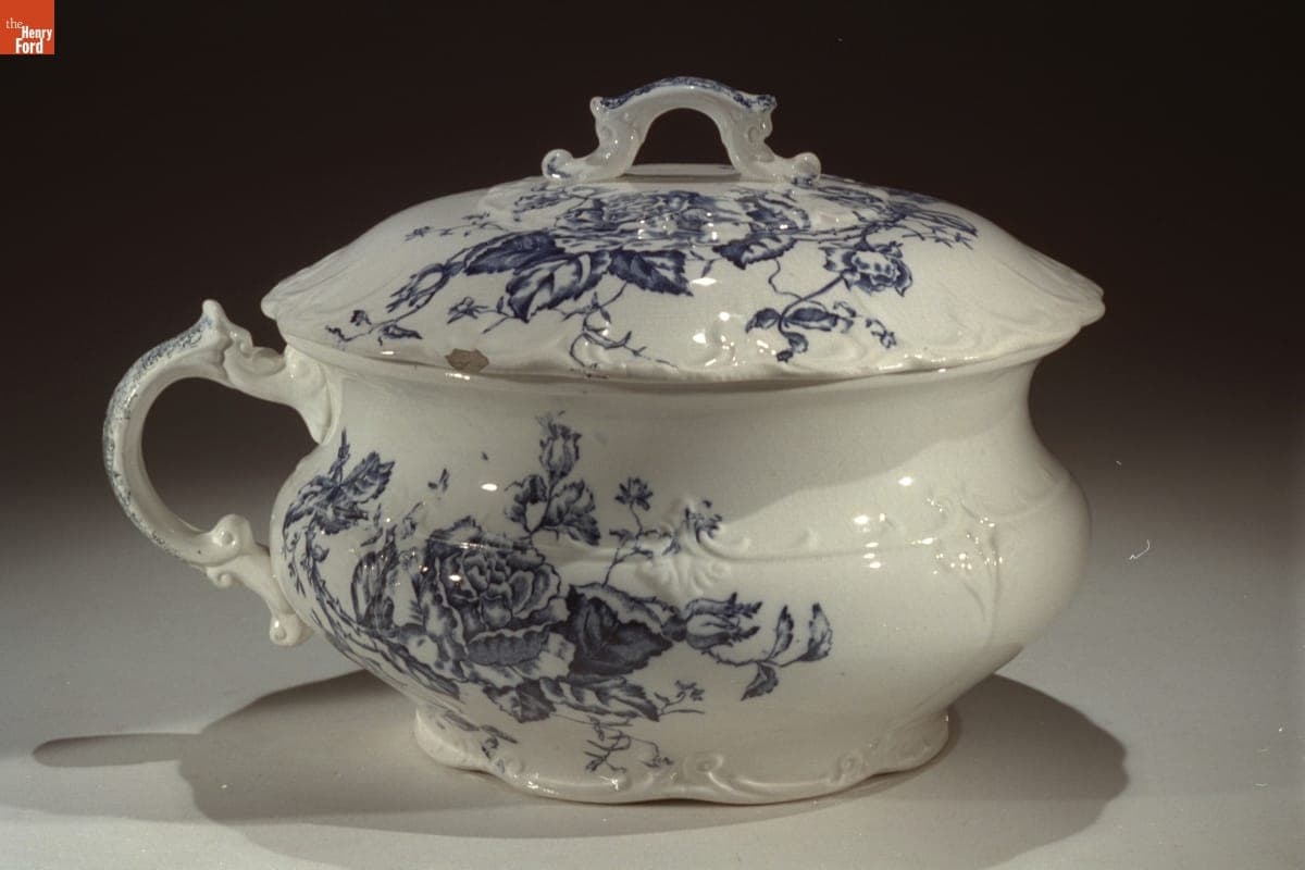 Chamber Pot, 1875-1890