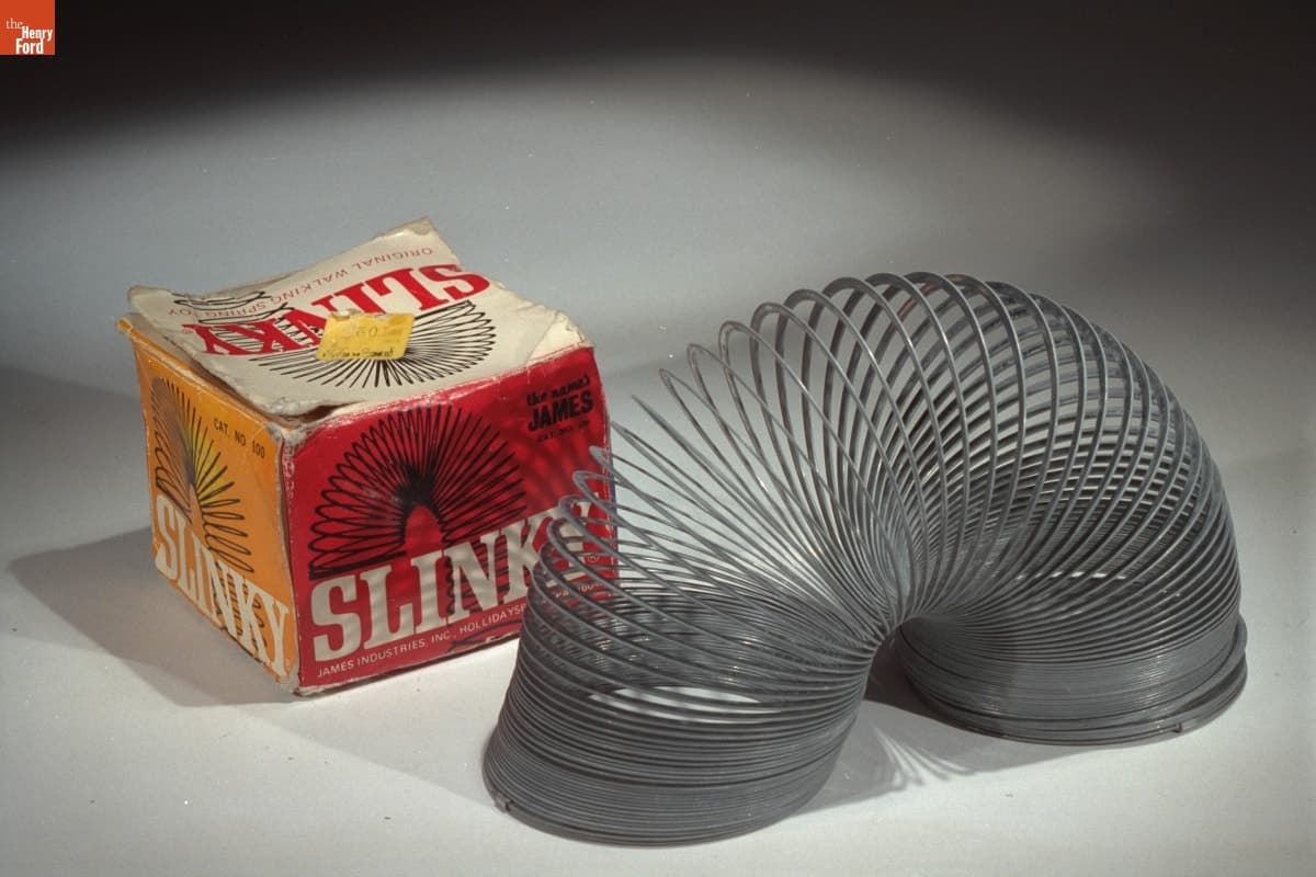 "Slinky," 1970-1980
