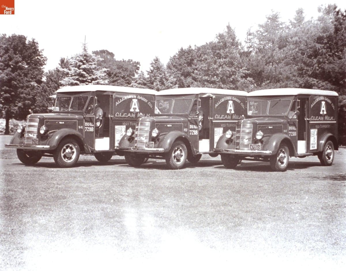1941 Mack Model ED Panel Trucks, "Allentown Dairy Co.," June 1941