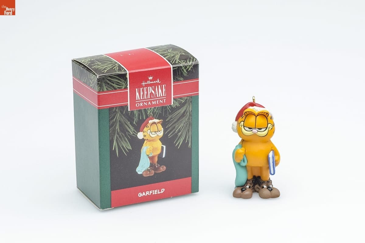 Hallmark "GARFIELD" Christmas Ornament, 1992