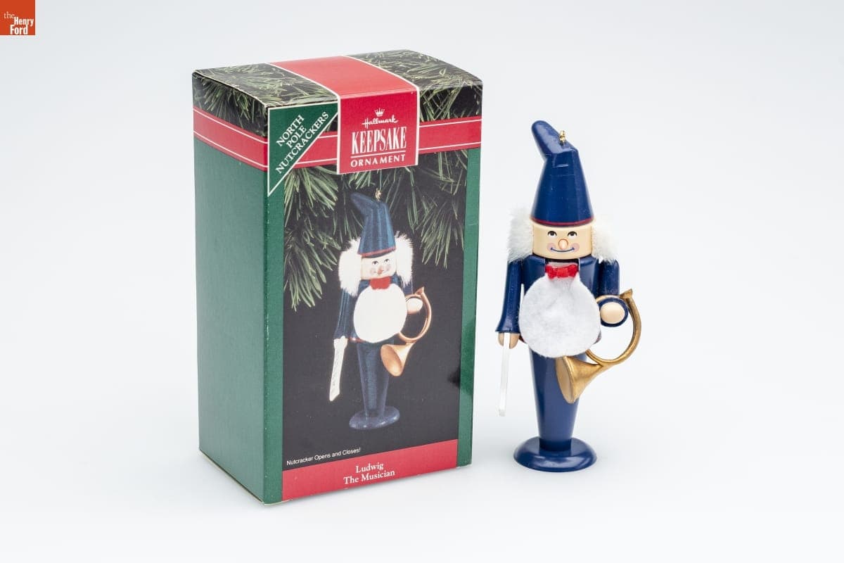Hallmark "North Pole Nutcrackers Collection: Ludwig The Musician" Christmas Ornament, 1992