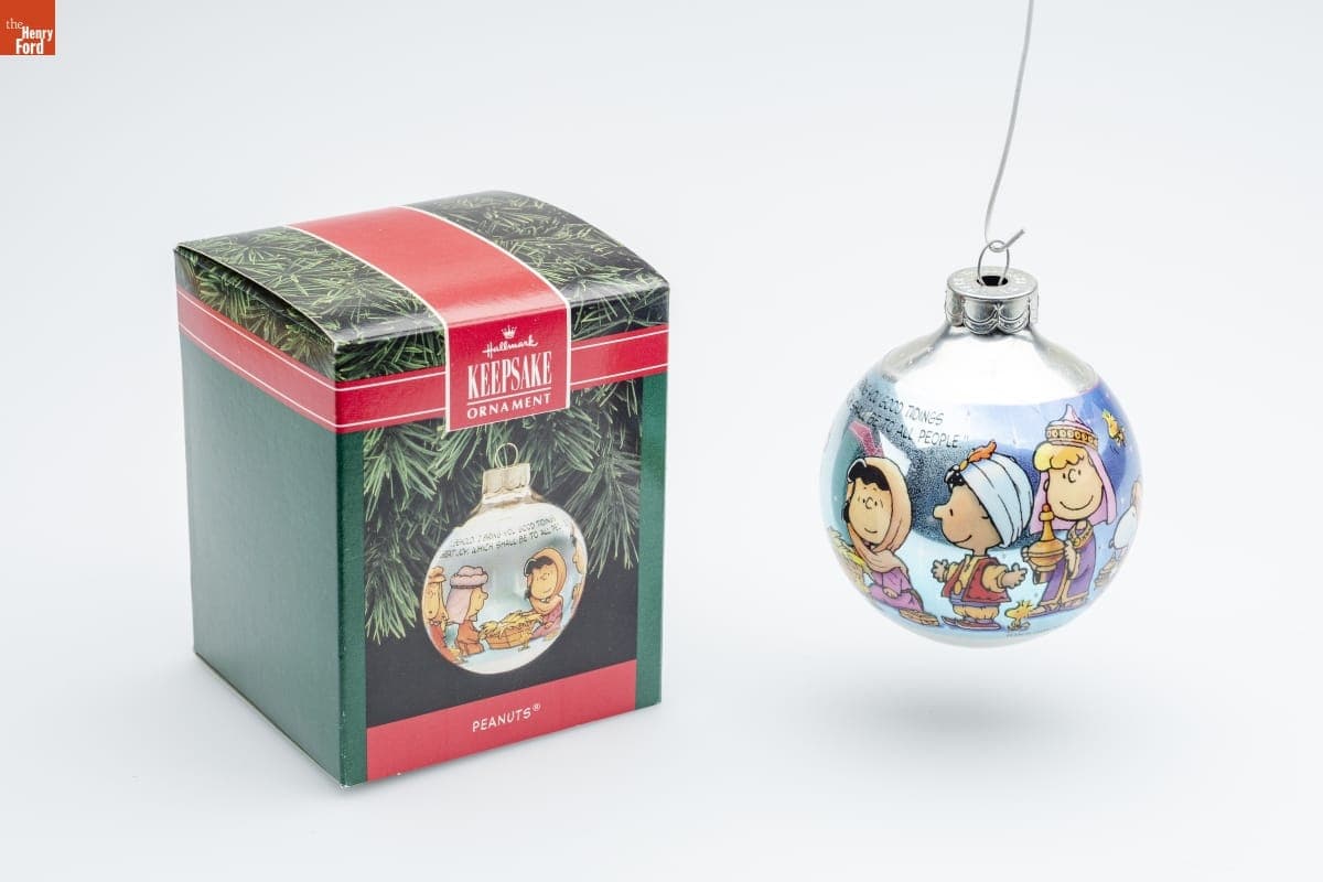 Hallmark "Peanuts" Christmas Ornament, 1992