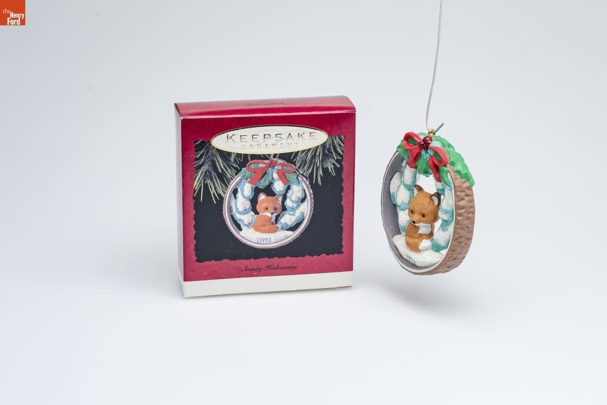 Hallmark "Snowy Hideaway" Christmas Ornament, 1993