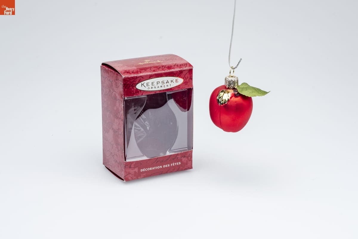 Hallmark "Li'l Apple" Christmas Ornament, 2000