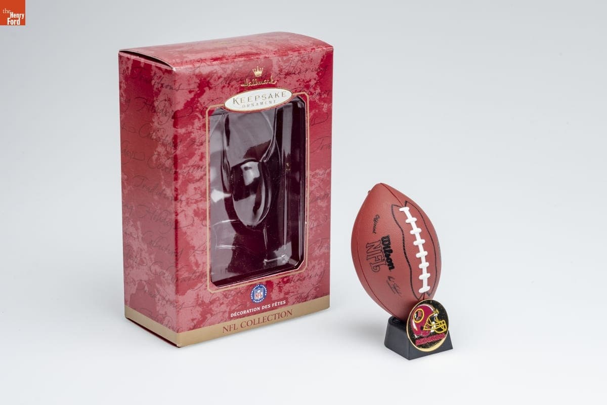 Hallmark "NFL Collection: Washington Redskins" Christmas Ornament, 2000