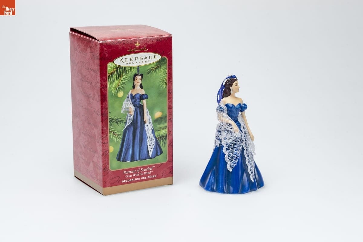 Hallmark "Gone With the Wind: Portrait of Scarlett" Christmas Ornament, 2001