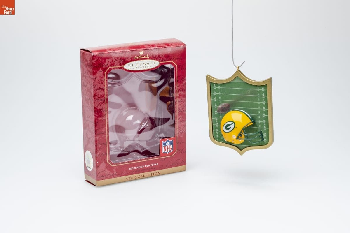 Hallmark "NFL Collection: Green Bay Packers" Christmas Ornament, 2001