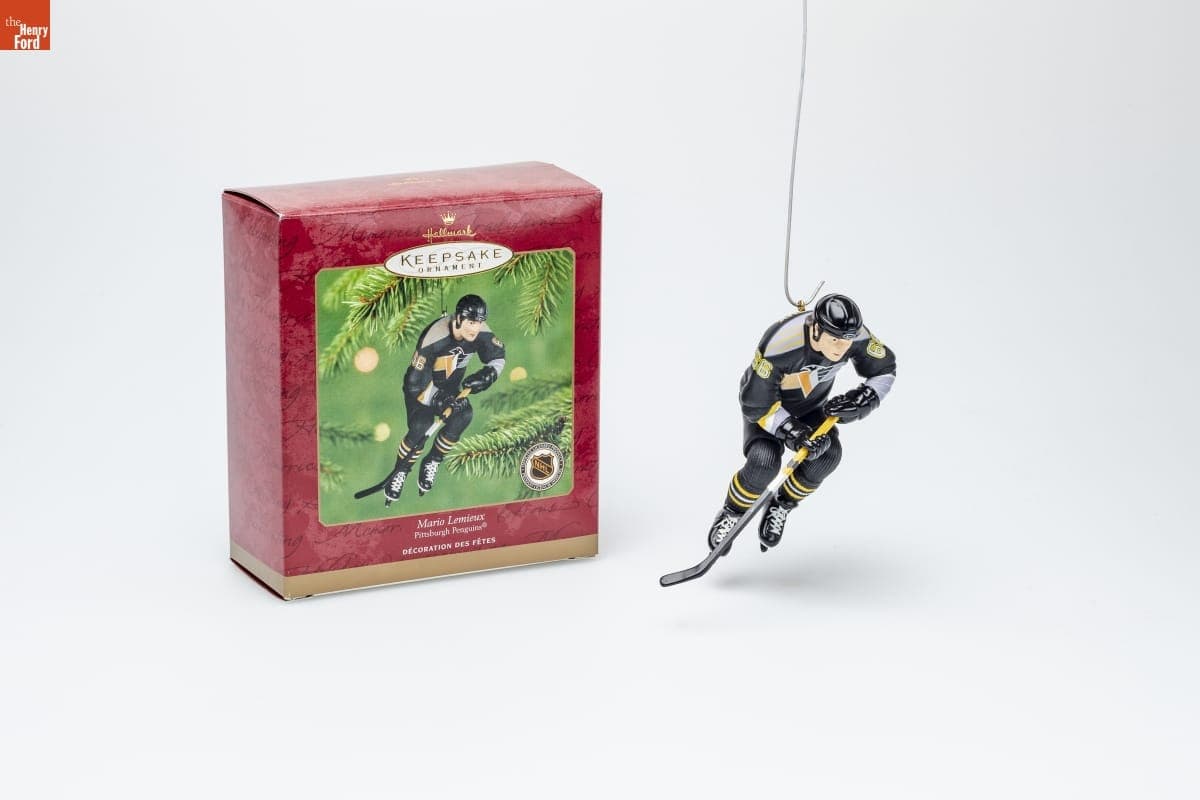 Hallmark "Pittsburgh Penguins: Mario Lemieux" Christmas Ornament, 2001