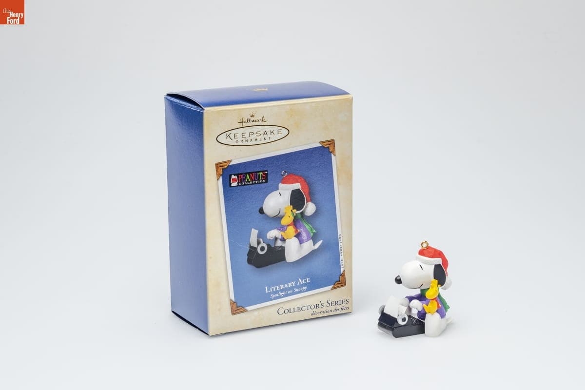 Hallmark "Spotlight on Snoopy Series: Literary Ace" Christmas Ornament, 2002